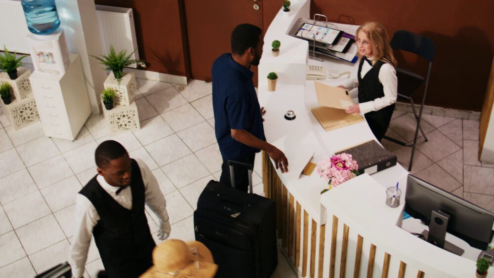 Hotel Portals